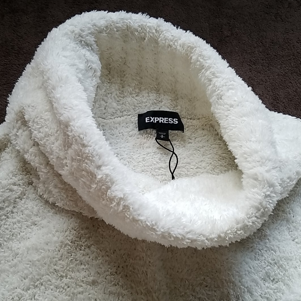 EXPRESS Sweater - Picture 3 of 6